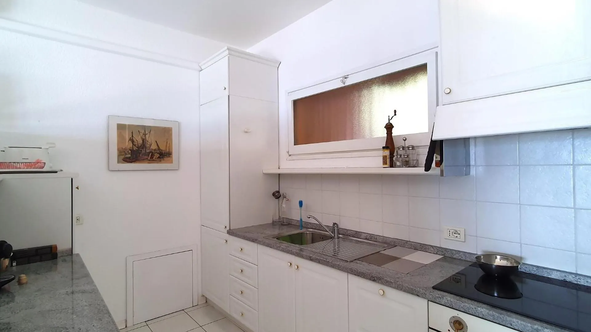 Lovely Holiday Home With Private Terrace Maccagno