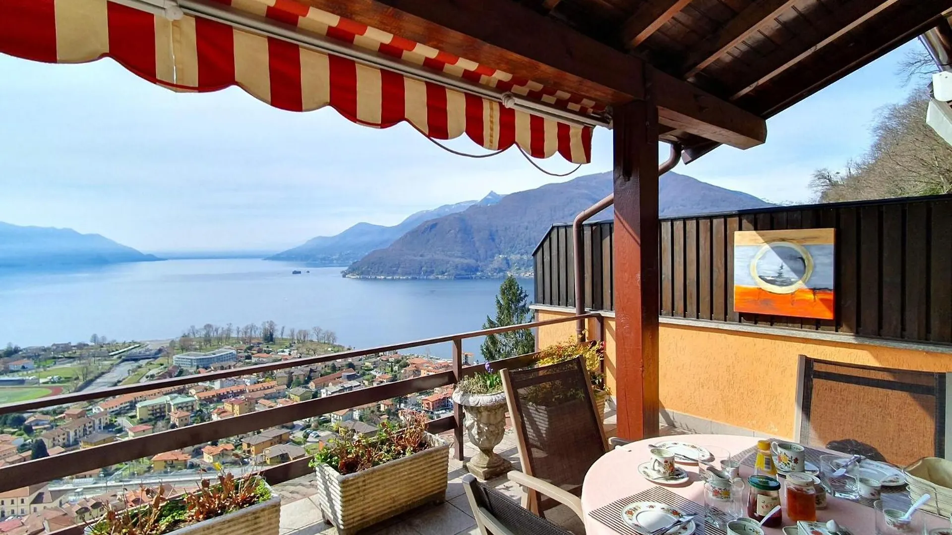 Lovely Holiday Home With Private Terrace Maccagno
